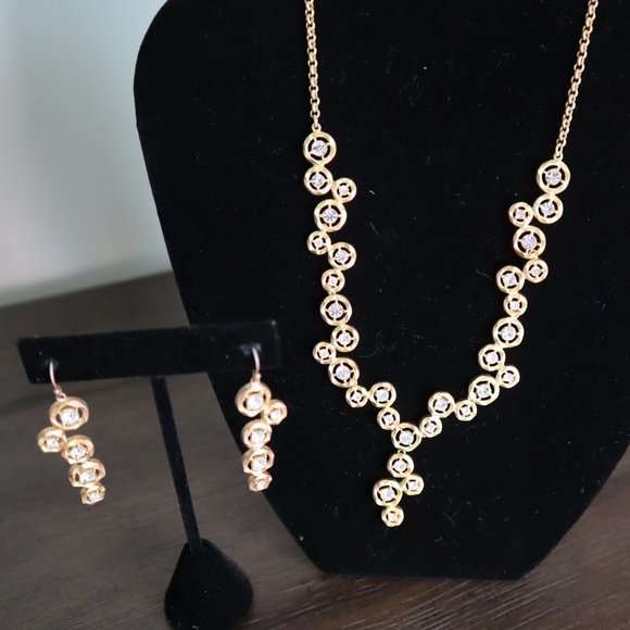 Crystal Necklace and Earring Set - Picture 1 of 8